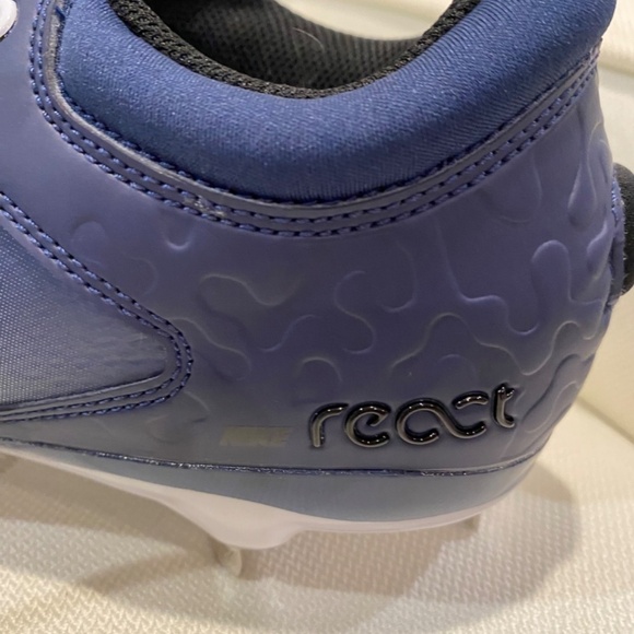 Nike women's hyper diamond elite four baseball cleats size 9 - Picture 8 of 8